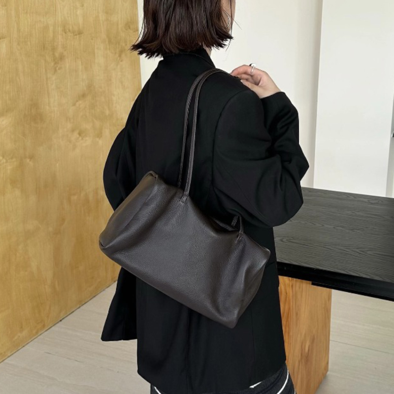 Изящные и лаконичные сумки-тоу – обзор и цена Women Bags Branded