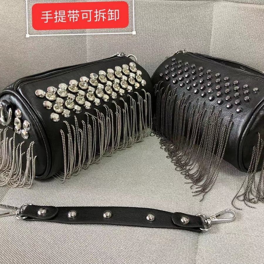 Модная мини-сумка 2026 с бахро – обзор и цена Women Bags 2026 Trends